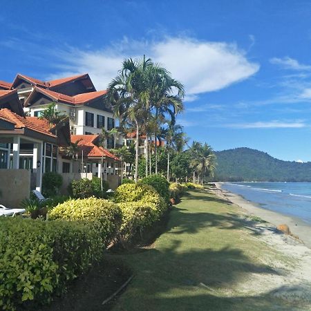 Sabah Beach Villas & Suites Kota Kinabalu Buitenkant foto