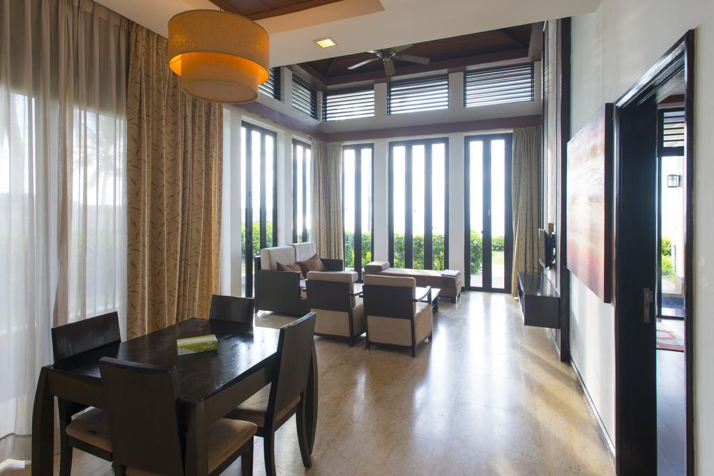 Sabah Beach Villas & Suites Kota Kinabalu Buitenkant foto